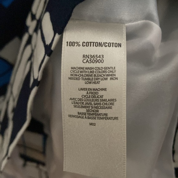 VanHeusen Studio size 4 - Picture 4 of 4